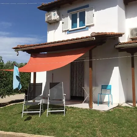 Holiday home Spiti Ostria *